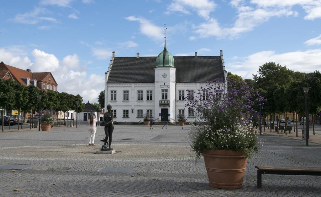 ホテル Pilgrimshuset マリボ エクステリア 写真